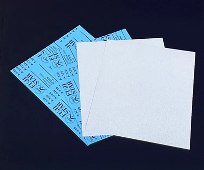 Wie wählt man das richtige Schleifpapier für die Möbelherstellung aus?